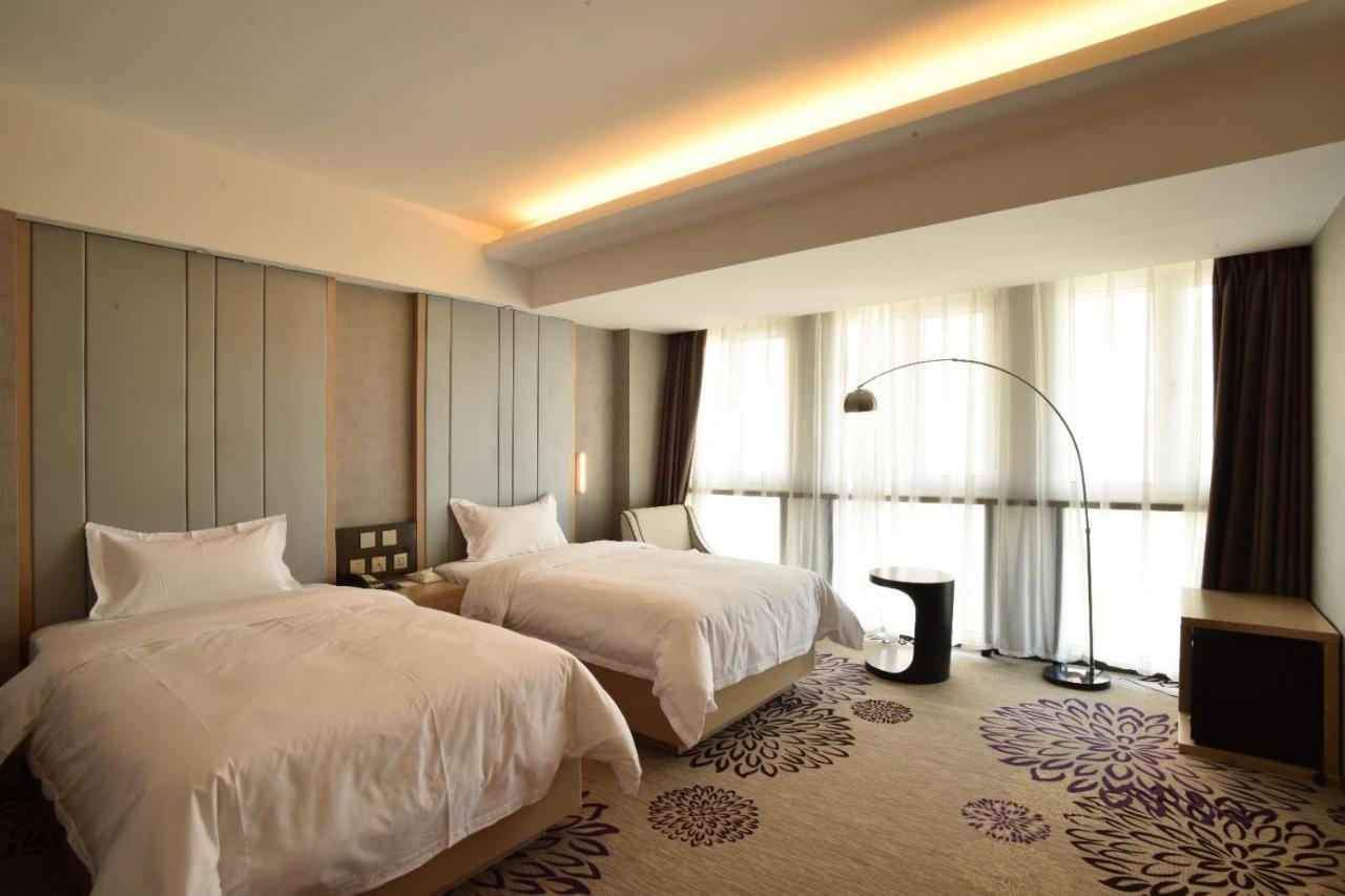 ลาว็องด์ โฮเต็ล-ปักกิ่ง ซือจิงซาน ว่านต้าพลาซา Hotel ภายนอก รูปภาพ